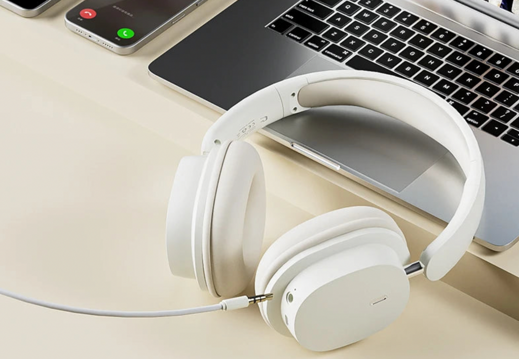Noise-Reduction Wireless Bluetooth Headphones