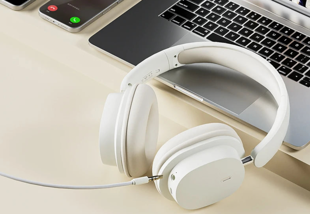 Noise-Reduction Wireless Bluetooth Headphones